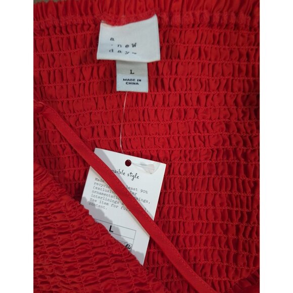 A New Day Red Smocked Crop Top L NWT Elastic Strap Summer Blouse. - Picture 3 of 6